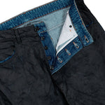 MM6 Maison Margiela Straight Leg Jeans Black Denim SH2LA0038 M30017 963 Detail View 4 | GATE
