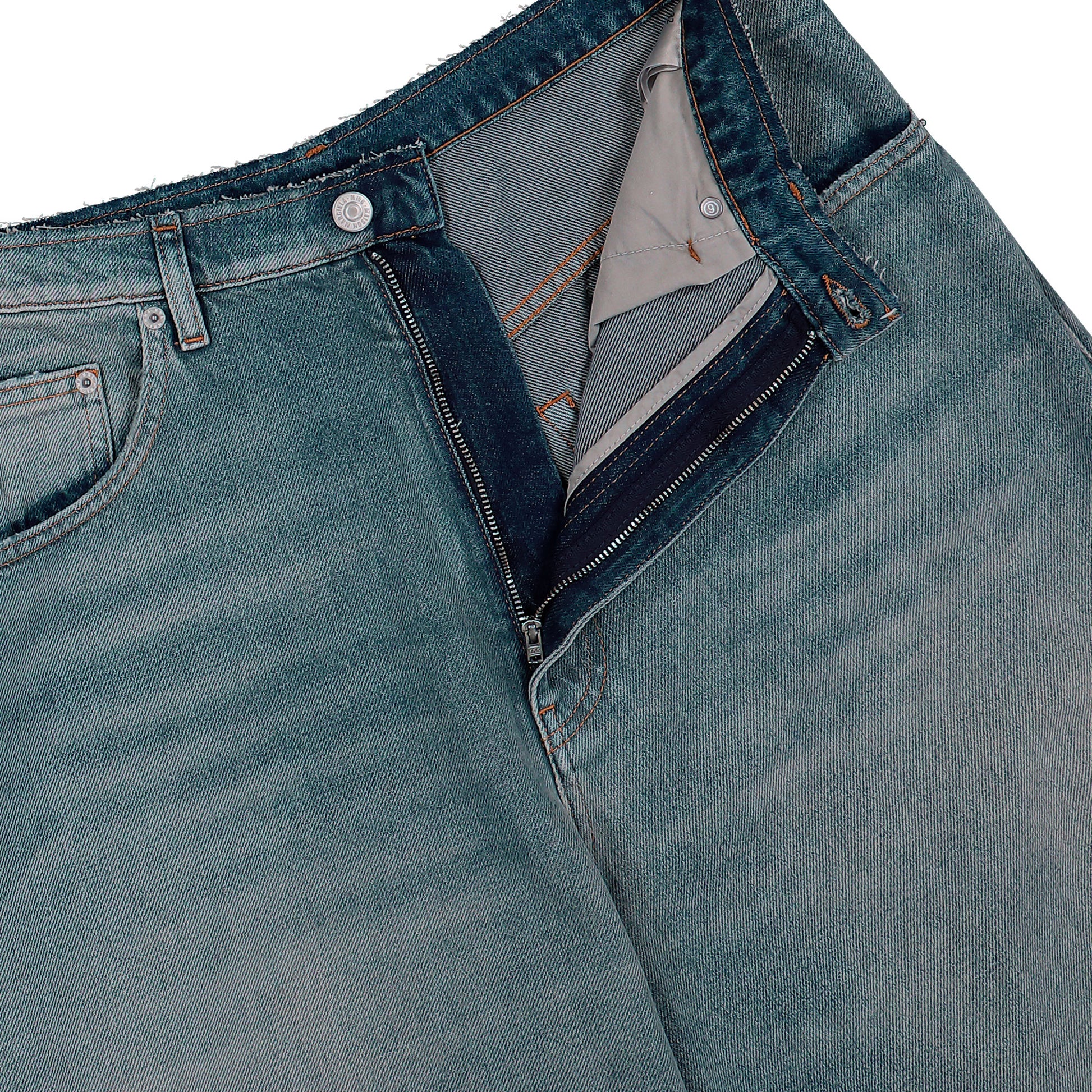 MM6 Maison Margiela Wide Leg Jeans Blue Denim SH2LA0039 M30017 965 Detail View 4 | GATE
