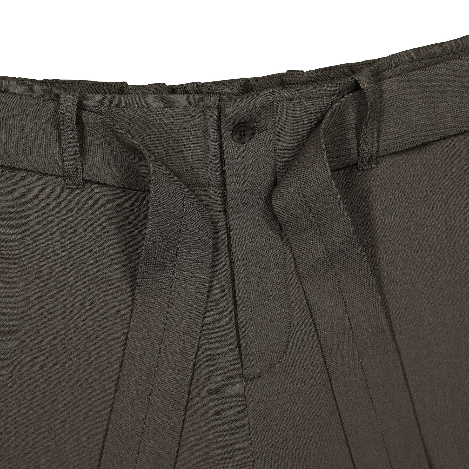 Qasimi Tomer Wide Leg Trousers Peat Pants TRS08 Detail View 4 | GATE