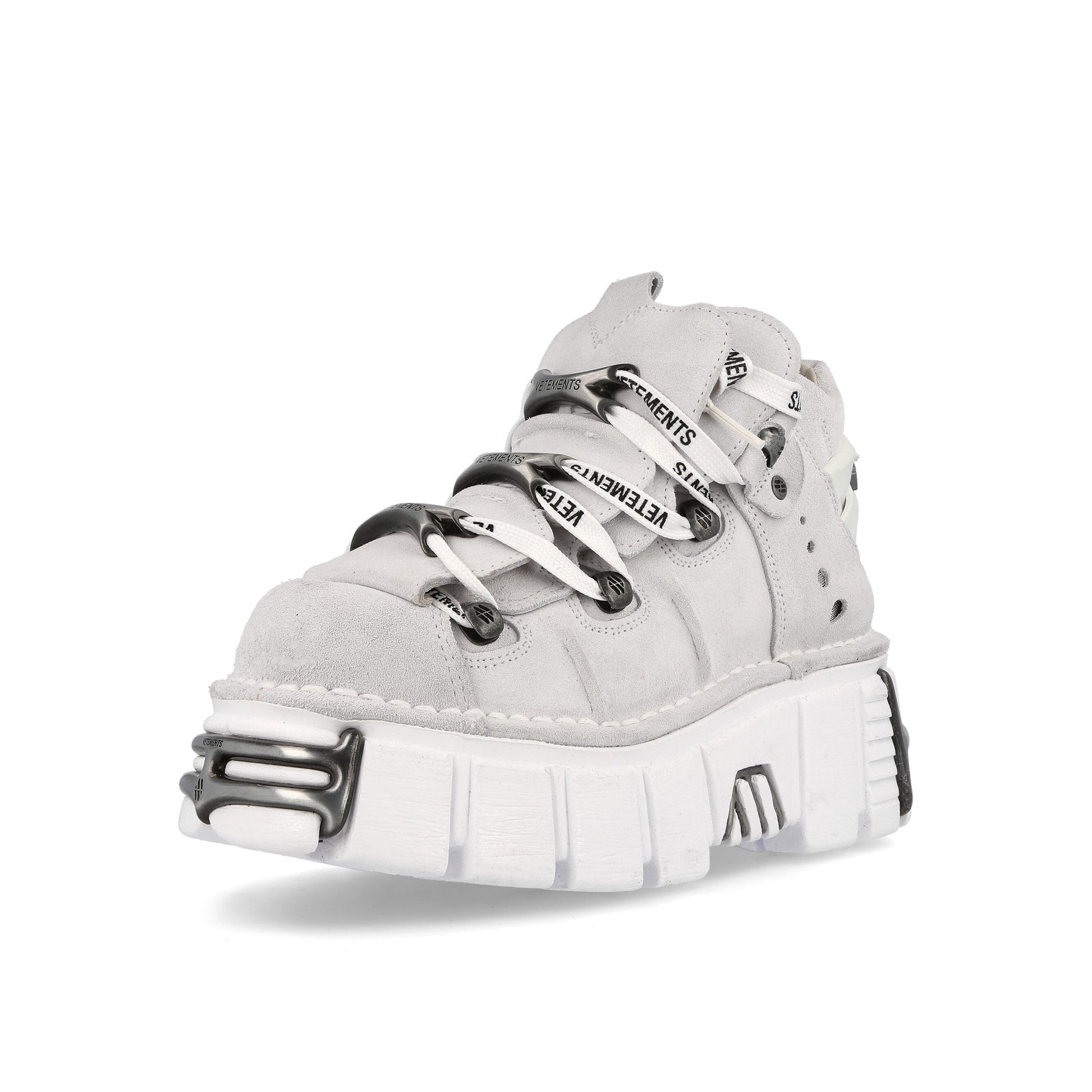 VETEMENTS New Rock Platform Sneakers White Sneaker UA53SN200W Detail View 4 | GATE
