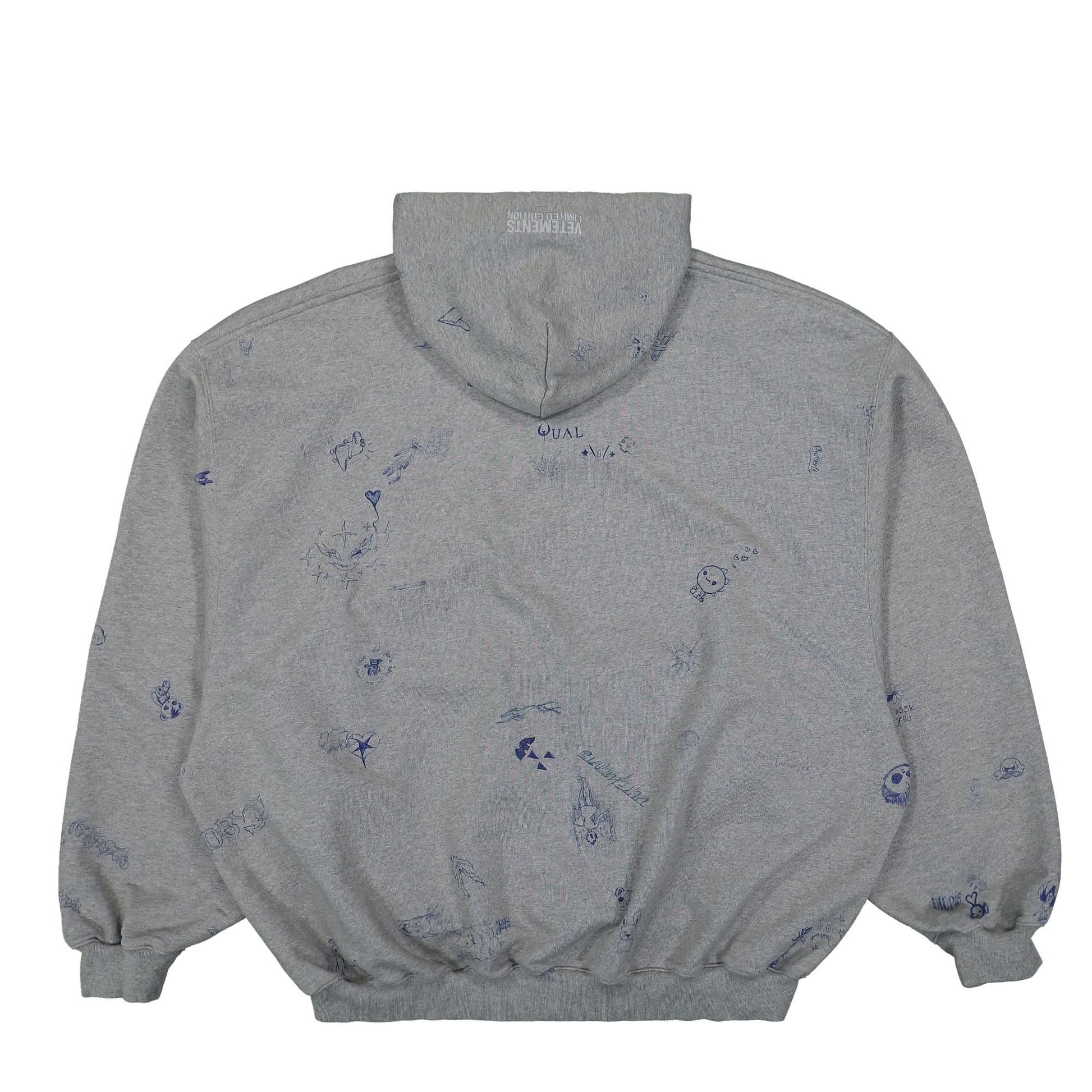 VETEMENTS Scribbled Hoodie Grey Detail view 3 | Gate