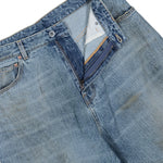 VETEMENTS Distressed Baggy Jeans Distressed Light Blue Denim UH76DP180LD Detail View 4 | GATE