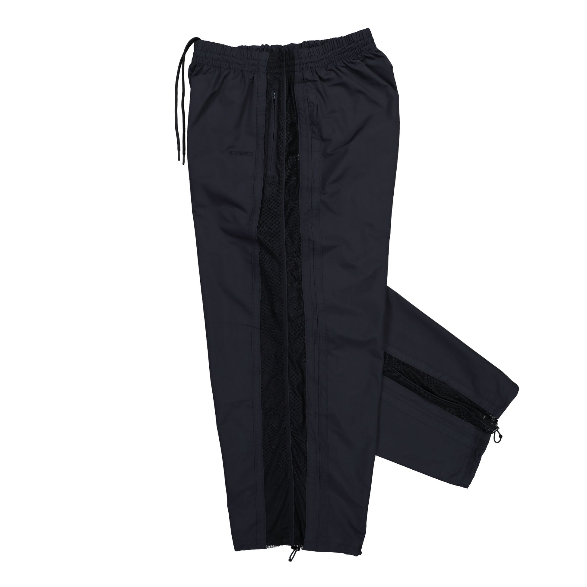 VETEMENTS 50/50 Mesh Pannel Tracksuit Pants Black Sweat & Track Pants UH76GP700B Detail View 3 | GATE
