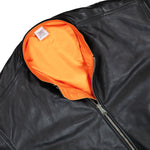 VETEMENTS Oversized Leather Bomber Jacket Black Jackets UH76LB300B Detail View 3 | GATE