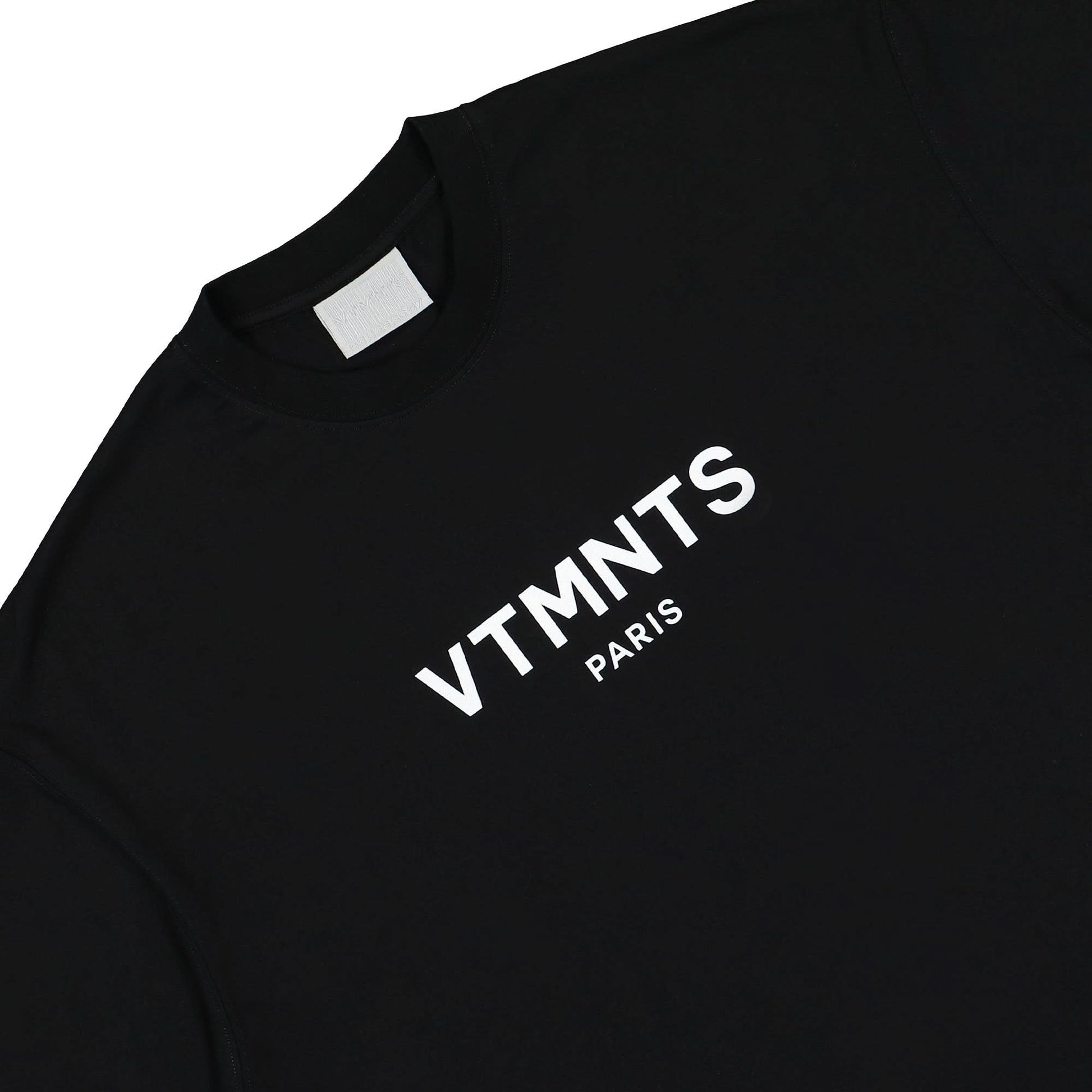 VTMNTS VTMNTS Paris Logo T-Shirt Black Detail view 3 | Gate
