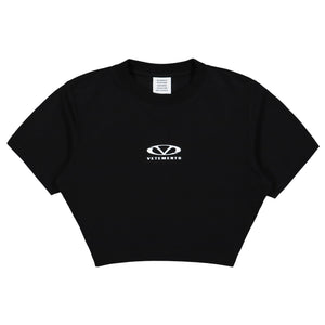 VETEMENTS Oval Logo Cropped Fitted T-Shirt Black Detail view 1 | Gate