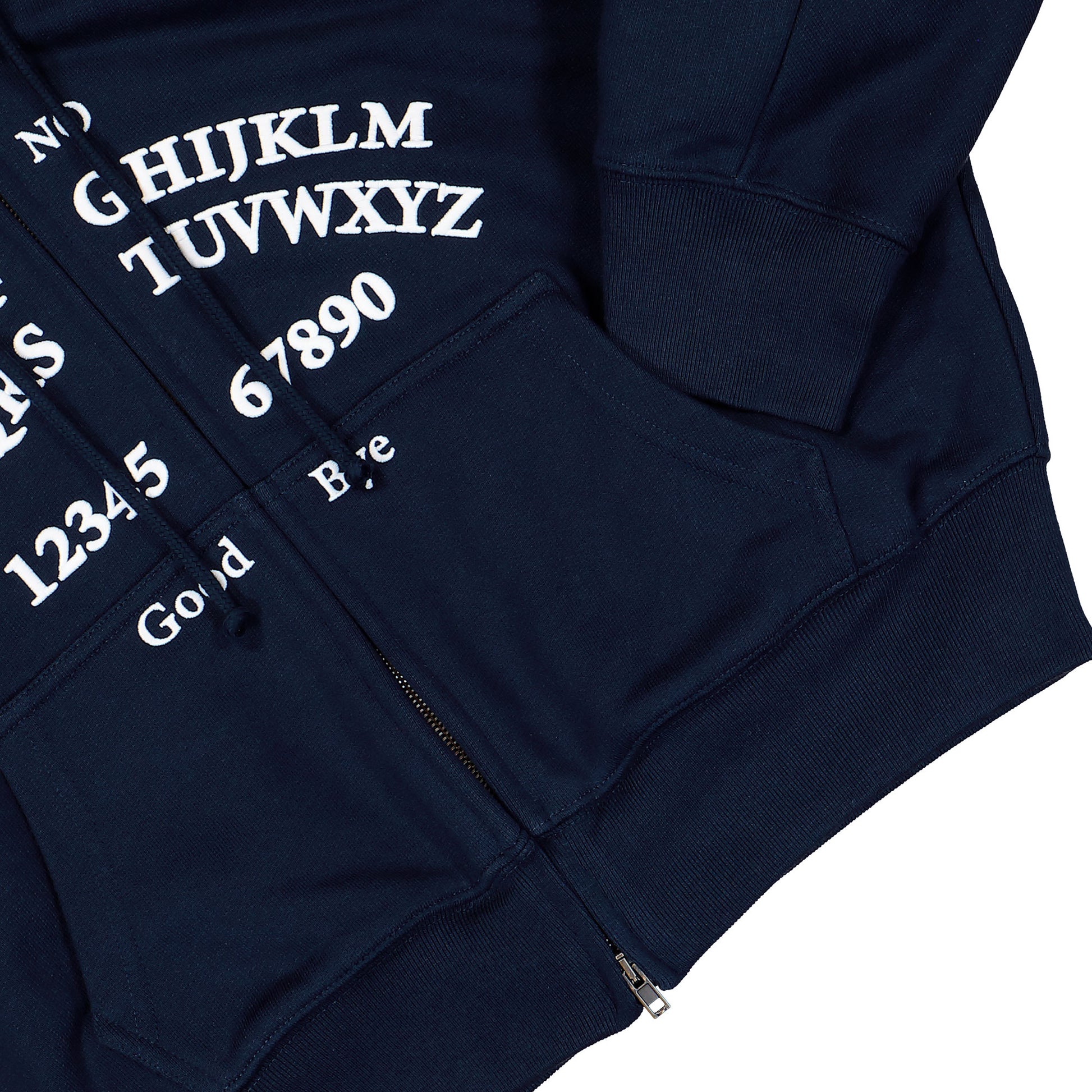 VETEMENTS Alphabet Round Shoulder Zip-Up Hoodie Navy Hoodies WE76ZU496N Detail View 4 | GATE
